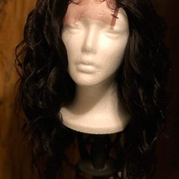 SOLD 100% Brazilian Remi Lace Wig - Picture 2 of 3